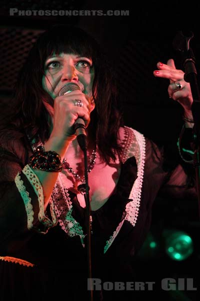 LYDIA LUNCH'S BIG SEXY NOISE - 2010-04-24 - PARIS - Batofar - 
